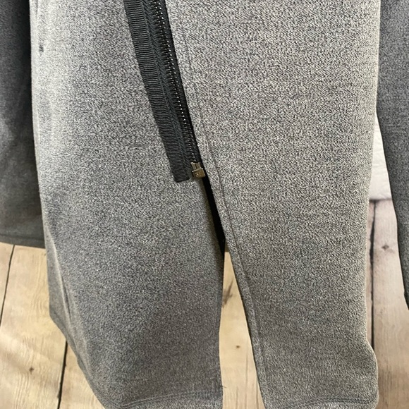 Ogio Asymmetrical Jacket Size Medium - Picture 4 of 11